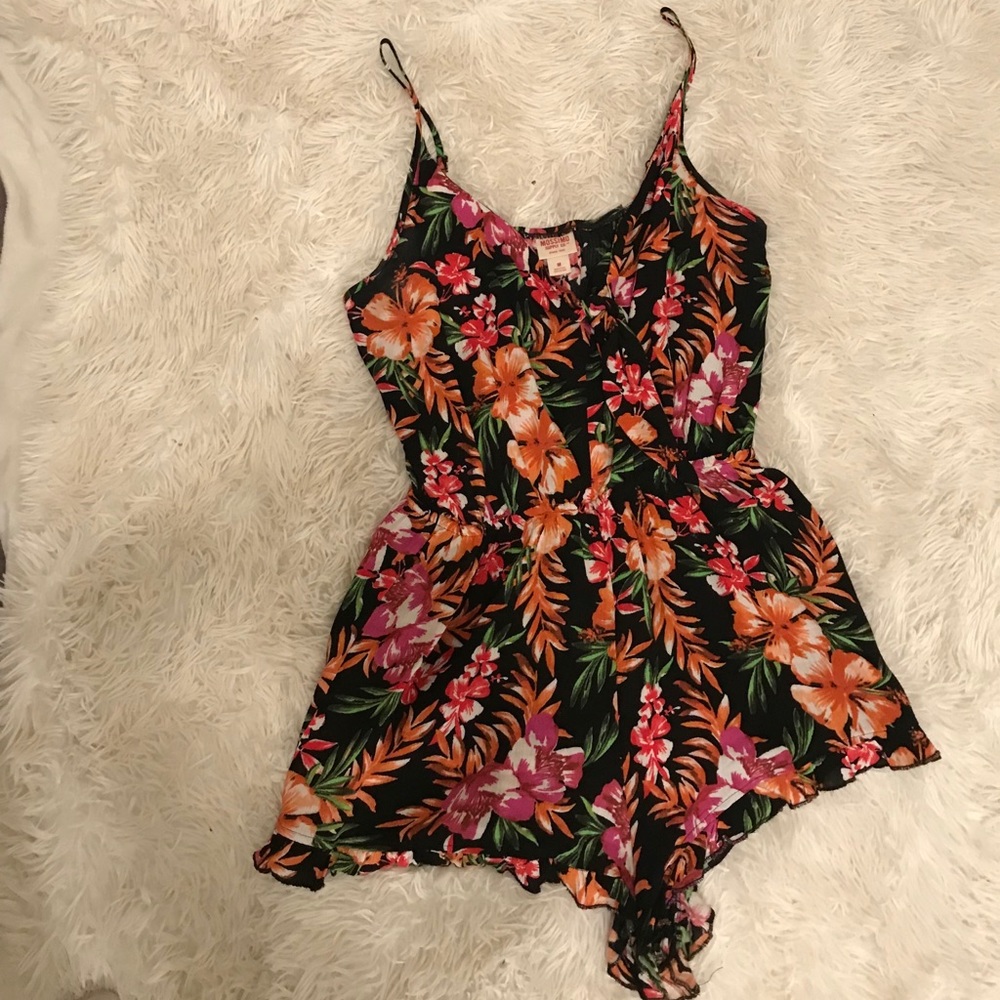 Mossimo Floral Romper Sz M - Picture 3 of 6